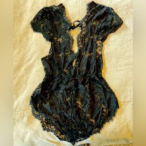 Women’s black lace romper lingerie
